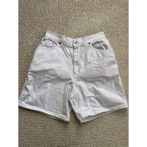 Vintage Chic White Denim High Waisted Mom Shorts Womens Size 12 90's